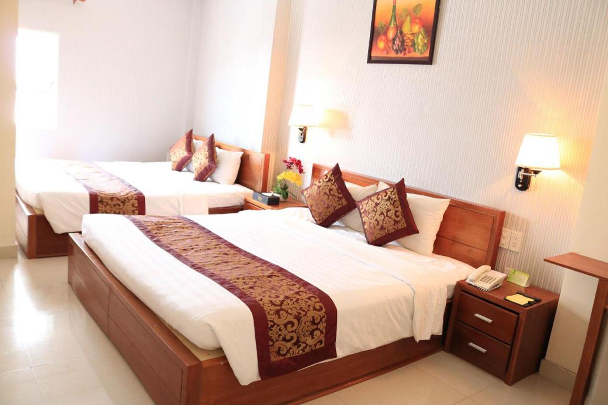 Airport Saigon Hotel - Gan Am Thuc Dem Cho Pham Van Hai Хошимин Экстерьер фото