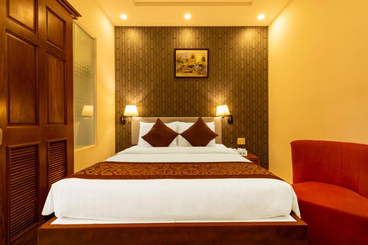 Airport Saigon Hotel - Gan Am Thuc Dem Cho Pham Van Hai Хошимин Экстерьер фото