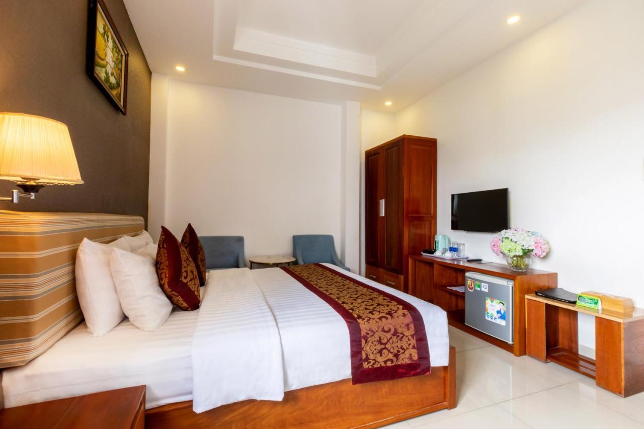 Airport Saigon Hotel - Gan Am Thuc Dem Cho Pham Van Hai Хошимин Экстерьер фото