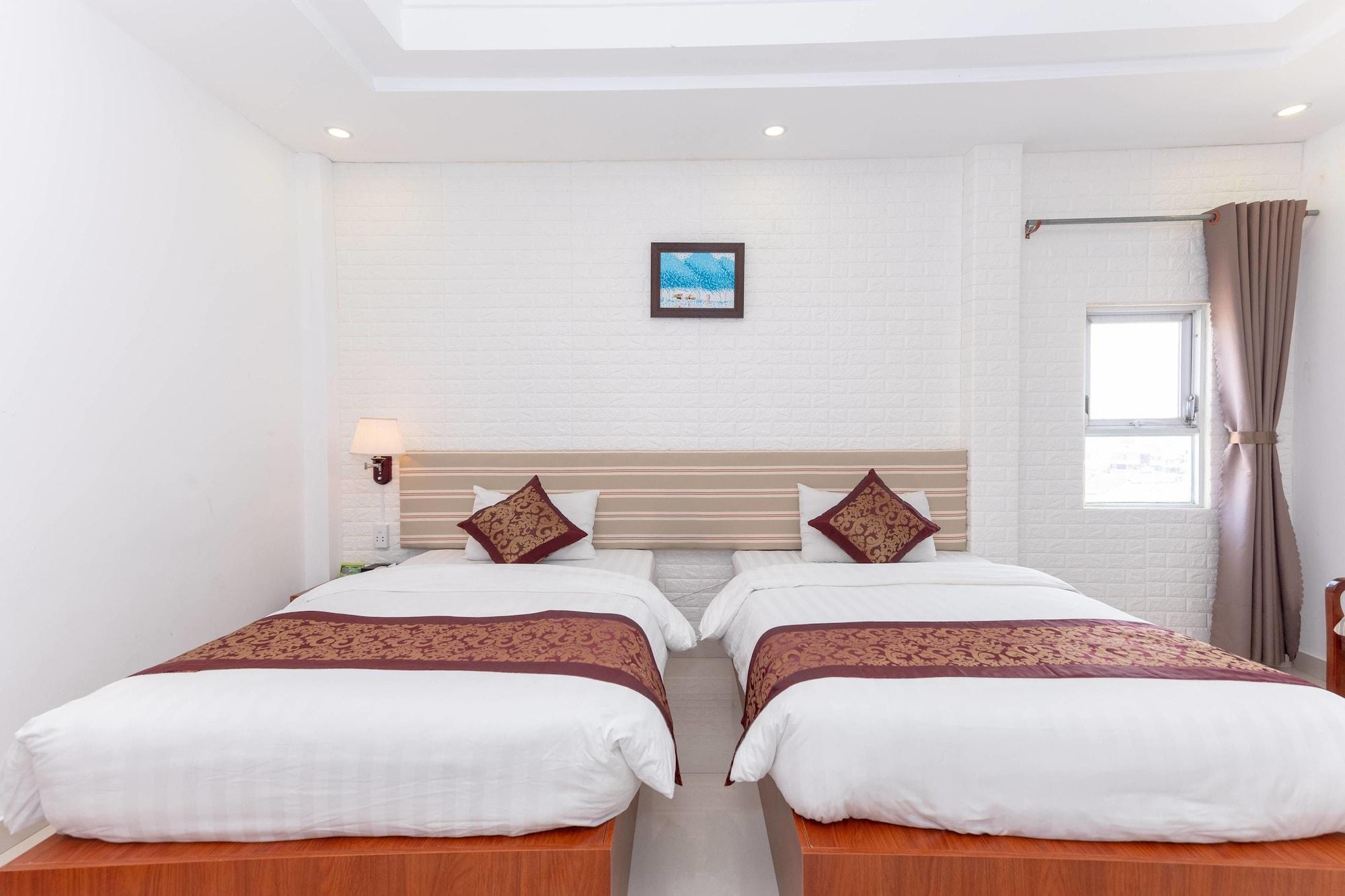 Airport Saigon Hotel - Gan Am Thuc Dem Cho Pham Van Hai Хошимин Экстерьер фото